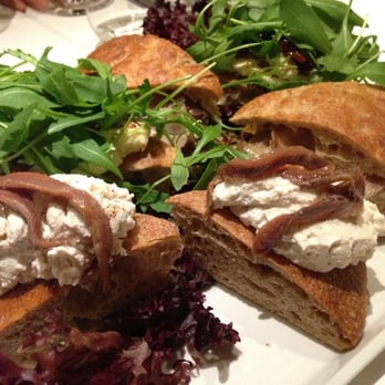 Simposio - Focaccia- molto buono - Italian Near Me - Milan, Michigan