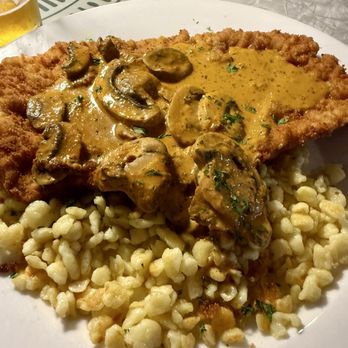 Kantine Biergarten Eatery - Jäger schnitzel - Pizza Near Me - Cincinnati, Ohio Kantine Biergarten Eatery - Jäger schnitzel - Pizza Near Me - Cincinnati, Ohio