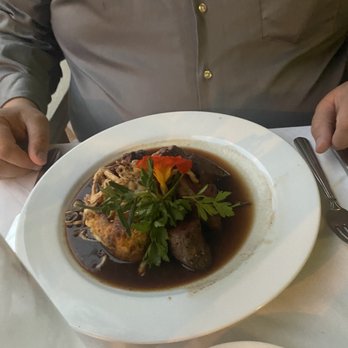Lot 12 Public House - Hanger Steak - Comfort Food Near Me - Berkeley Springs, West Virginia