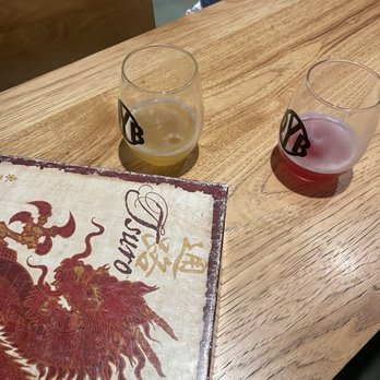 District Brew Yards - Brewpubs Near Me - Chicago, Illinois