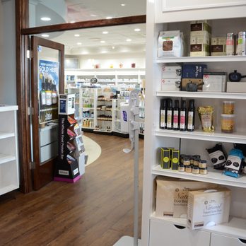 Preckshot Compounding Pharmacy - Pharmacy Near Me - Peoria, Illinois