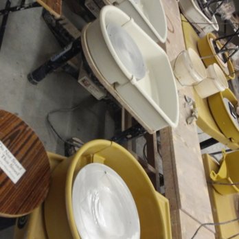 La Mano Pottery - Art Schools Near Me - New York, New York