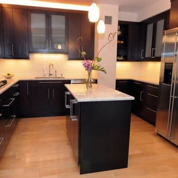 Foster Hill Design - Create a sleek and contemporary kitchen and highly functional space for the family chef to unleash their passion for cooking. - Interior Design Near Me - Chicago, Illinois Foster Hill Design - Create a sleek and contemporary kitchen and highly functional space for the family chef to unleash their passion for cooking. - Interior Design Near Me - Chicago, Illinois