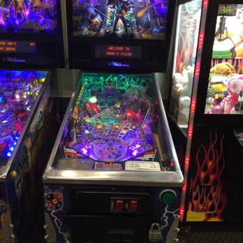 Mama's Pizza - Pizza Near Me - Battle Mountain, Nevada