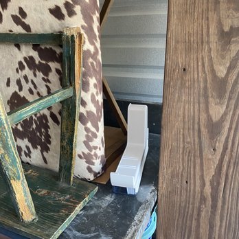 Fast Fietz Moving - Another part not with the frig. - Movers Near Me