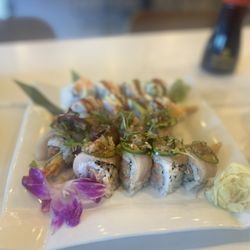 Hi 5 Sushi - Yellowtail nightmare & Ebi Ebi