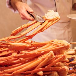 Toucan Charlie's Buffet & Grille - Snow Crab Legs