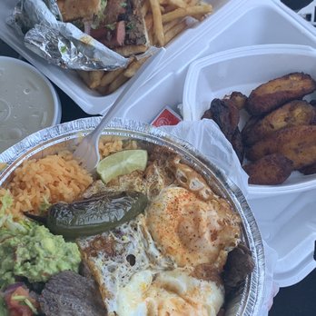 Carnitas Michoacan - El Paisa & Torta Michoacana with a side of fried plantains. - Mexican Near Me - Fredericksburg, Virginia Carnitas Michoacan - El Paisa & Torta Michoacana with a side of fried plantains. - Mexican Near Me - Fredericksburg, Virginia