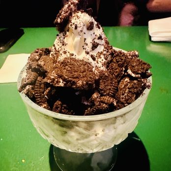 Pijja Palace - Cookies and cardamom - Sports Bars Near Me - Los Angeles, California