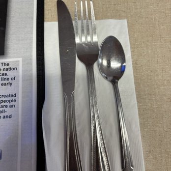 Modern Diner - Nice and clean utensils - Diners Near Me - Pawtucket, Rhode Island