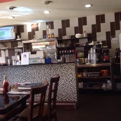 Circle Diner - Great place for breakfast and lunch.