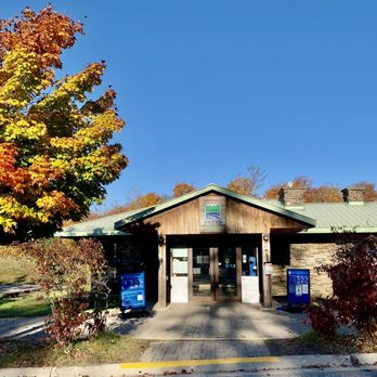 Algonquin Provincial Park - Algonquin Provincial Park - West Gate Information Office - Parks Near Me - Whitney, Ontario