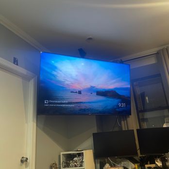 Axiom Group - Mounted 65 inch Hisense - Security Systems Near Me - Brooklyn, New York
