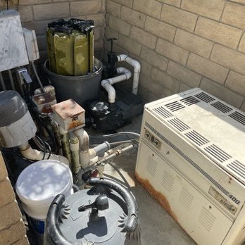 Southern California Pools - Pool equipment open filter - Pool Cleaners Near Me - Los Angeles, California Southern California Pools - Pool equipment open filter - Pool Cleaners Near Me - Los Angeles, California