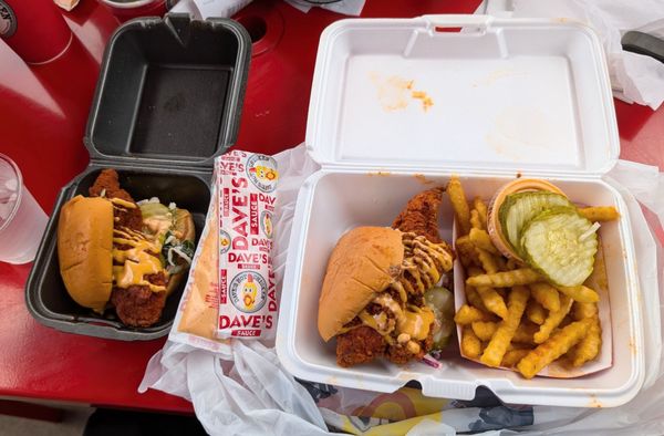 Dave's Hot Chicken by null