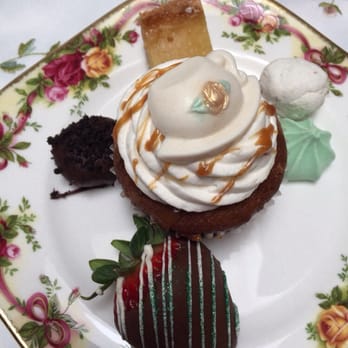 Oh Cake! - Dessert - Desserts Near Me