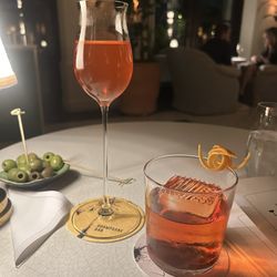 Champagne Bar at The Surf Club