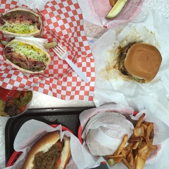 Ken's Diner & Grill - American Near Me - Skokie, Illinois