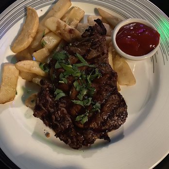 Redwood Cafe - Steak Frites - New American Near Me - Modesto, California Redwood Cafe - Steak Frites - New American Near Me - Modesto, California