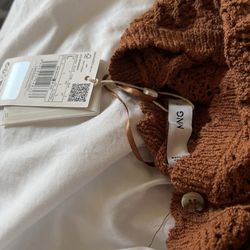 Mango - Brand new cardigan with a button that is ready to come off any minute now.