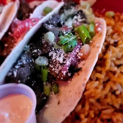 Cantina 32 - Carne asada tacos