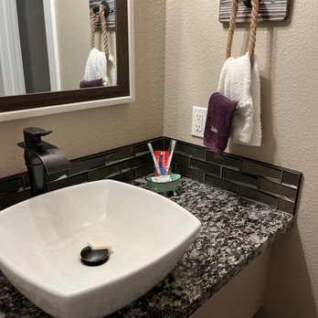 The Elet Hotel - toothbrushes - Hotels Near Me - South Lake Tahoe, California The Elet Hotel - toothbrushes - Hotels Near Me - South Lake Tahoe, California