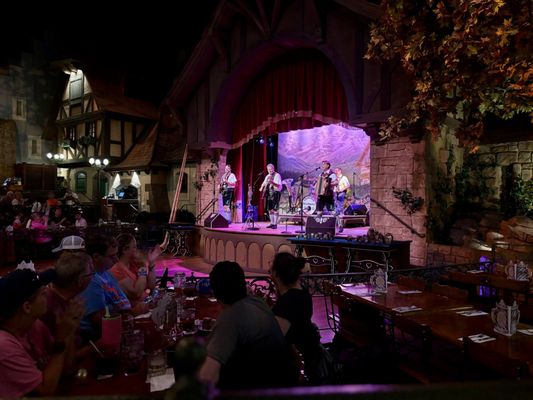 Biergarten Restaurant by null