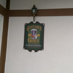 Gentlemen Gene's Pub