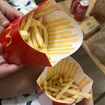 McDonald's - Fast Food Near Me - Canoga Park, California McDonald's - Fast Food Near Me - Canoga Park, California