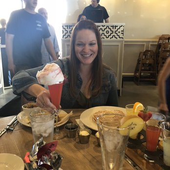 Hash Kitchen - Breakfast & Brunch Near Me - Chandler, Arizona