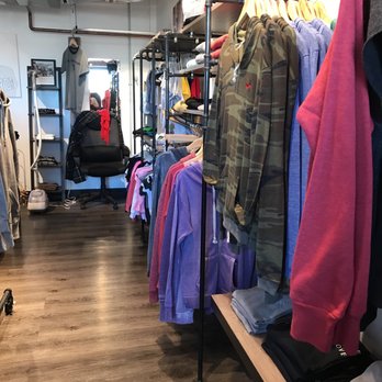 Live At Your Own Pace - Men's Clothing Near Me - Las Vegas, Nevada