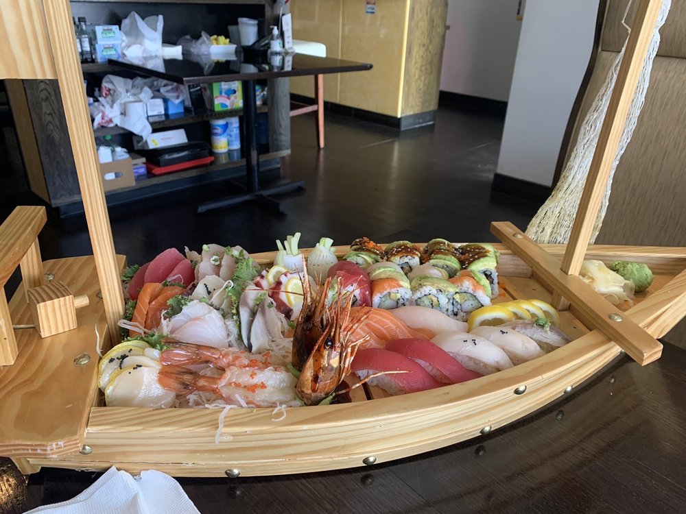 Fancy Sushi Asian Fusion