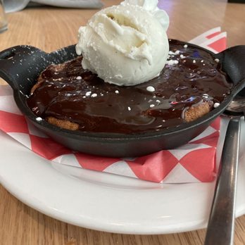 Zoli's Pizza - Brookie Sundae - Pizza Near Me - Fort Worth, Texas