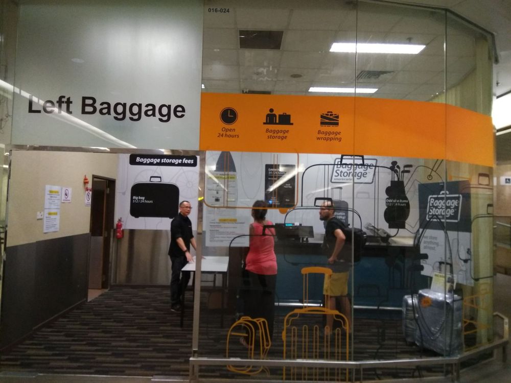 BAGGAGE STORAGE Request Information 75 Airport Boulevard, Singapore