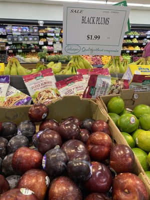 McQuades Marketplace by null