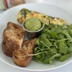 Pura Vida Miami - Veggies MOZZARELLA OMELETTE