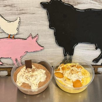 Country Boys BBQ Restaurant - House made desserts - Banana Pudding & Chocolate Moose - Barbeque Near Me - Louisa, Virginia Country Boys BBQ Restaurant - House made desserts - Banana Pudding & Chocolate Moose - Barbeque Near Me - Louisa, Virginia