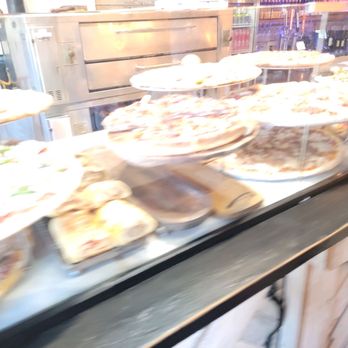 Due Amici Pizza & Pasta Bar - Pizza Near Me - Tampa, Florida