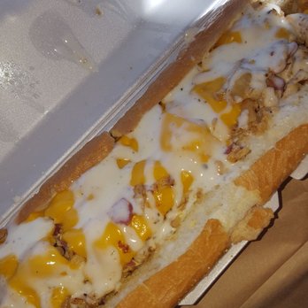 Muncheese - Chicken bacon ranch sub!!!!  Best EVER!! - Pizza Near Me - Petersburg, Virginia