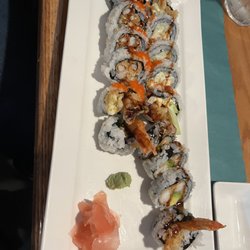 Tokyo Sushi Korean BBQ - Tempura roll combo