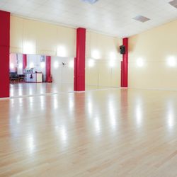 Puttin' on the Ritz Dance Studio & Events