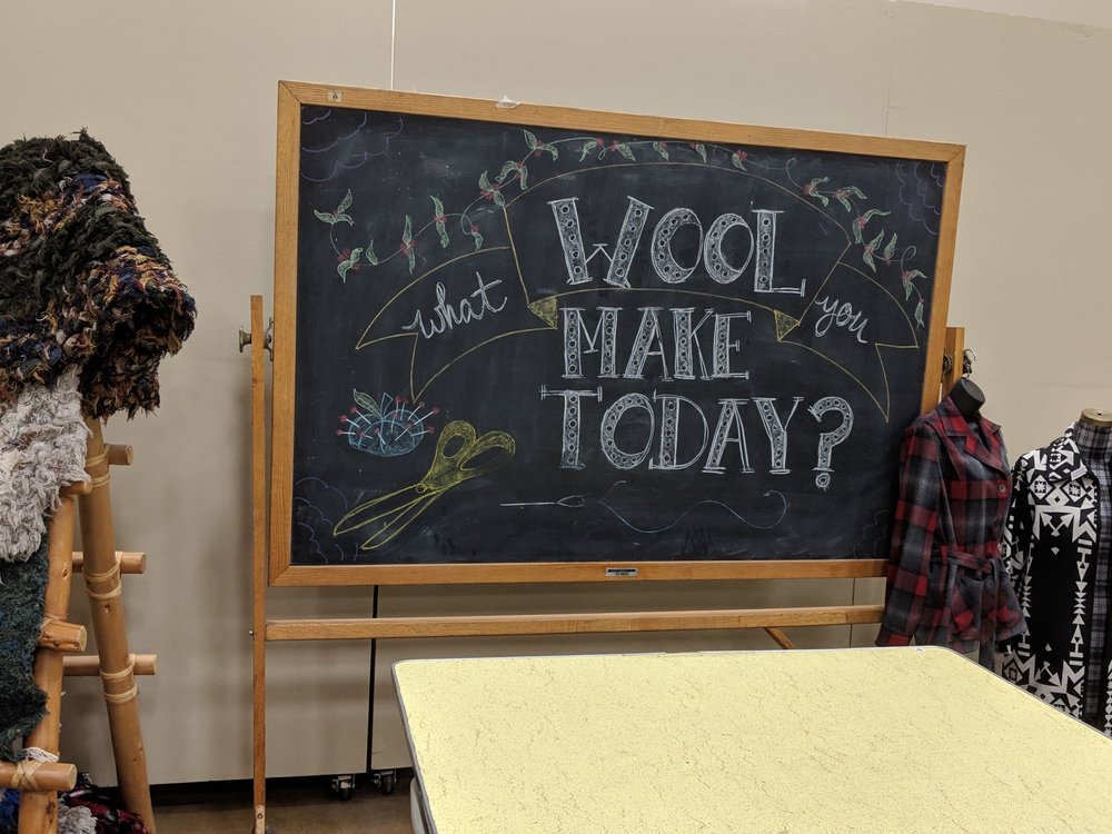 PENDLETON WOOLEN MILL STORE 50 Photos & 24 Reviews Fabric Stores