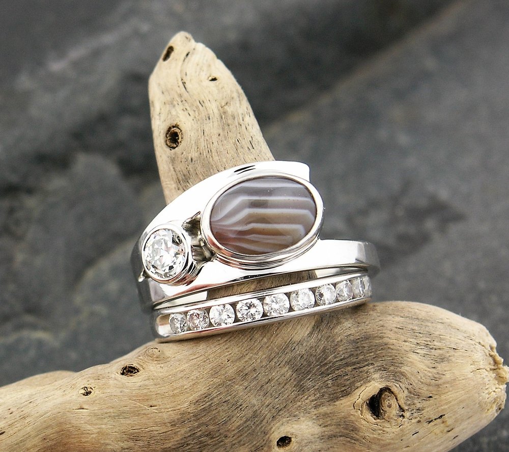 JEWELERS BENCH Updated June 2024 32 Photos 323 W Superior St