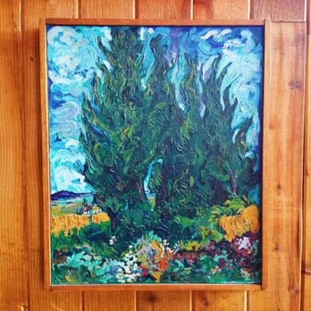 The Uptown Pub - Lots of fabulous art on the walls - Pubs Near Me - Port Townsend, Washington The Uptown Pub - Lots of fabulous art on the walls - Pubs Near Me - Port Townsend, Washington