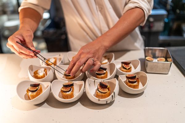 PARIS HAWAII by null