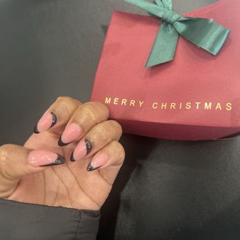 Red Nail Spa - Nail design. They also provide cute Christmas gifts - Nail Salons Near Me - Roseville, Michigan Red Nail Spa - Nail design. They also provide cute Christmas gifts - Nail Salons Near Me - Roseville, Michigan