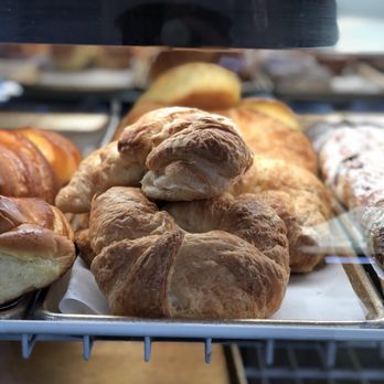 Nova Alianca - Croissants are fresh - Cafes Near Me - Newark, New Jersey