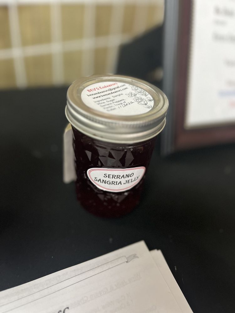 GRIFFIN’S ANTIQUES & MAIN STREET MARKET Updated September 2024 59