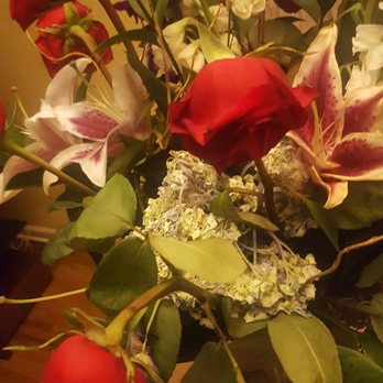 Palmer Flowers - Day 4 of a $126 bouquet...I let my wife down. - Florists Near Me - Fort Collins, Colorado Palmer Flowers - Day 4 of a $126 bouquet...I let my wife down. - Florists Near Me - Fort Collins, Colorado
