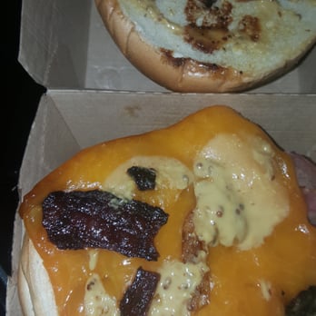 Arby's - Went to try their new Bourbon & Bacon sandwich. Don't blink, you might miss the bacon! - Fast Food Near Me - Ypsilanti, Michigan